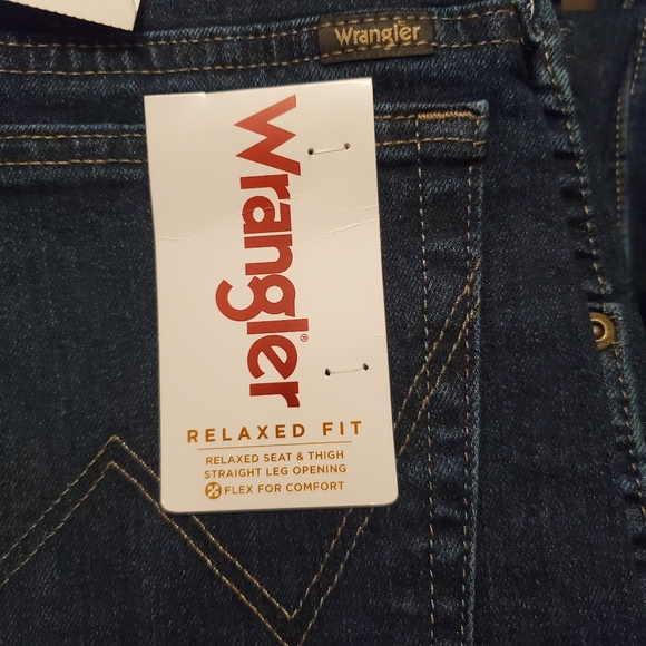 Wrangler Relaxed Straight Fit Flex Jean 30" inseam - Picture 7 of 12